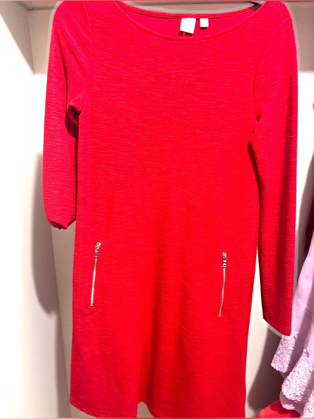GAP Red Long Sleeve Shift sweater dress, Front Zip Pockets, New never worn